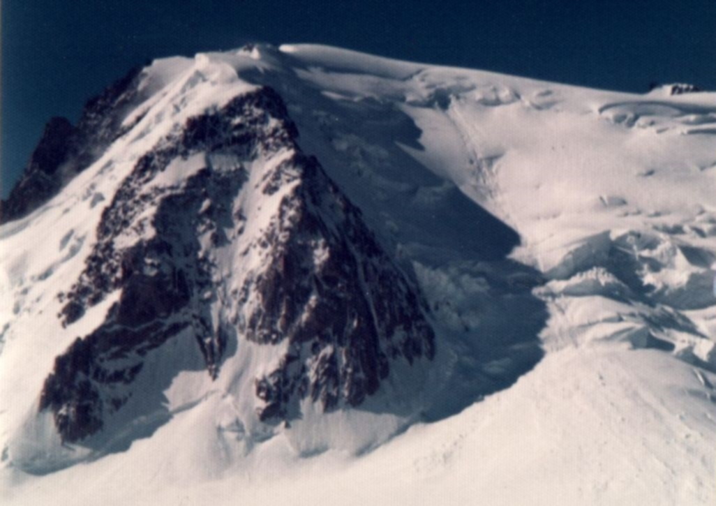Mont Blanc du Tacul from Refuge des Cosmiques